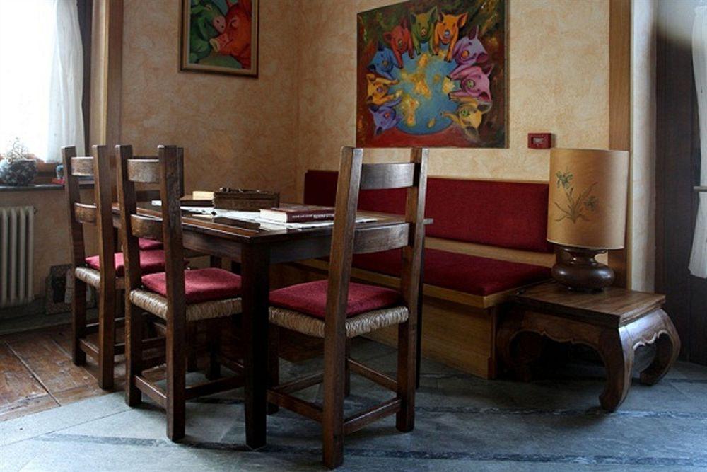 & Restaurant Le Charaban Hotel 3*